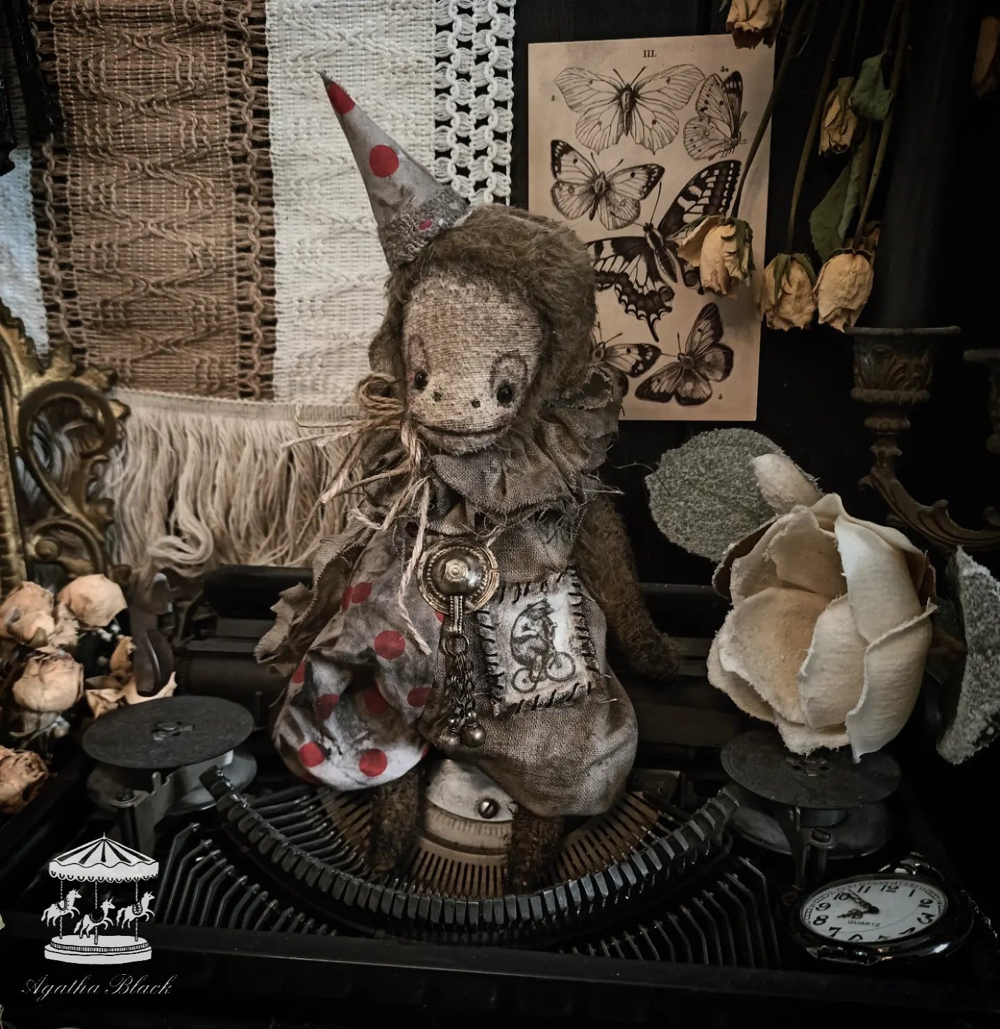 9.8" Old Circus Monkey