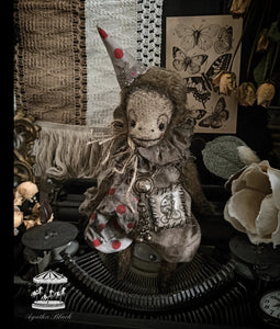 9.8" Old Circus Monkey
