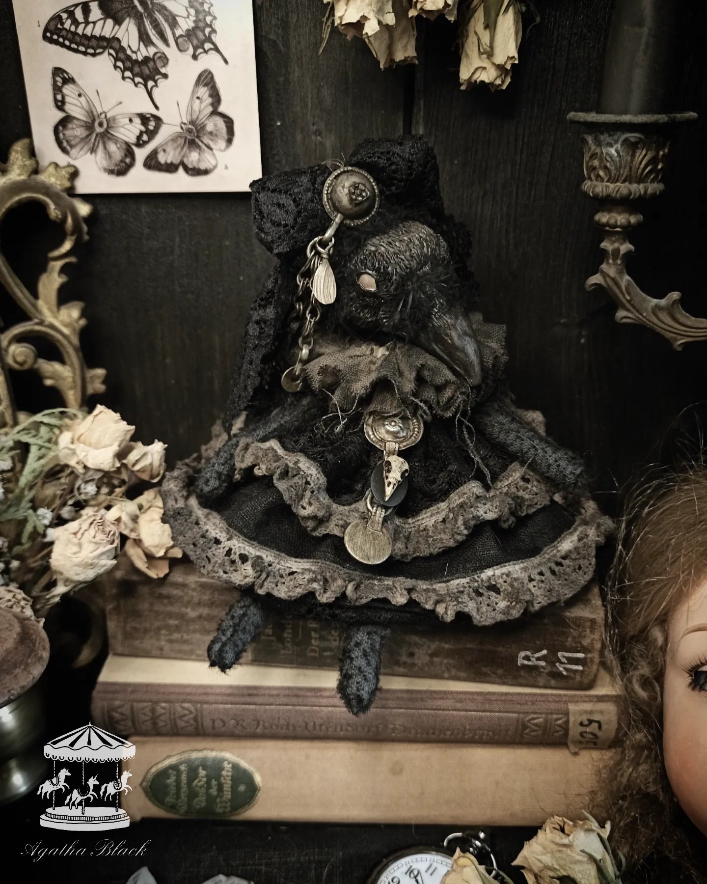 9.5" Mourning Raven
