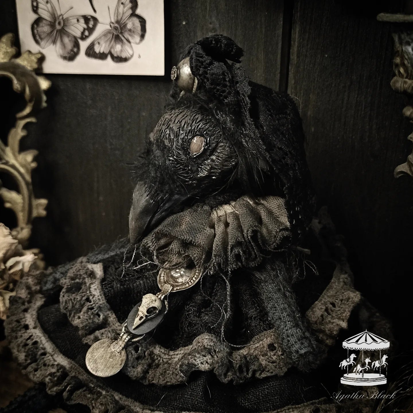 9.5" Mourning Raven