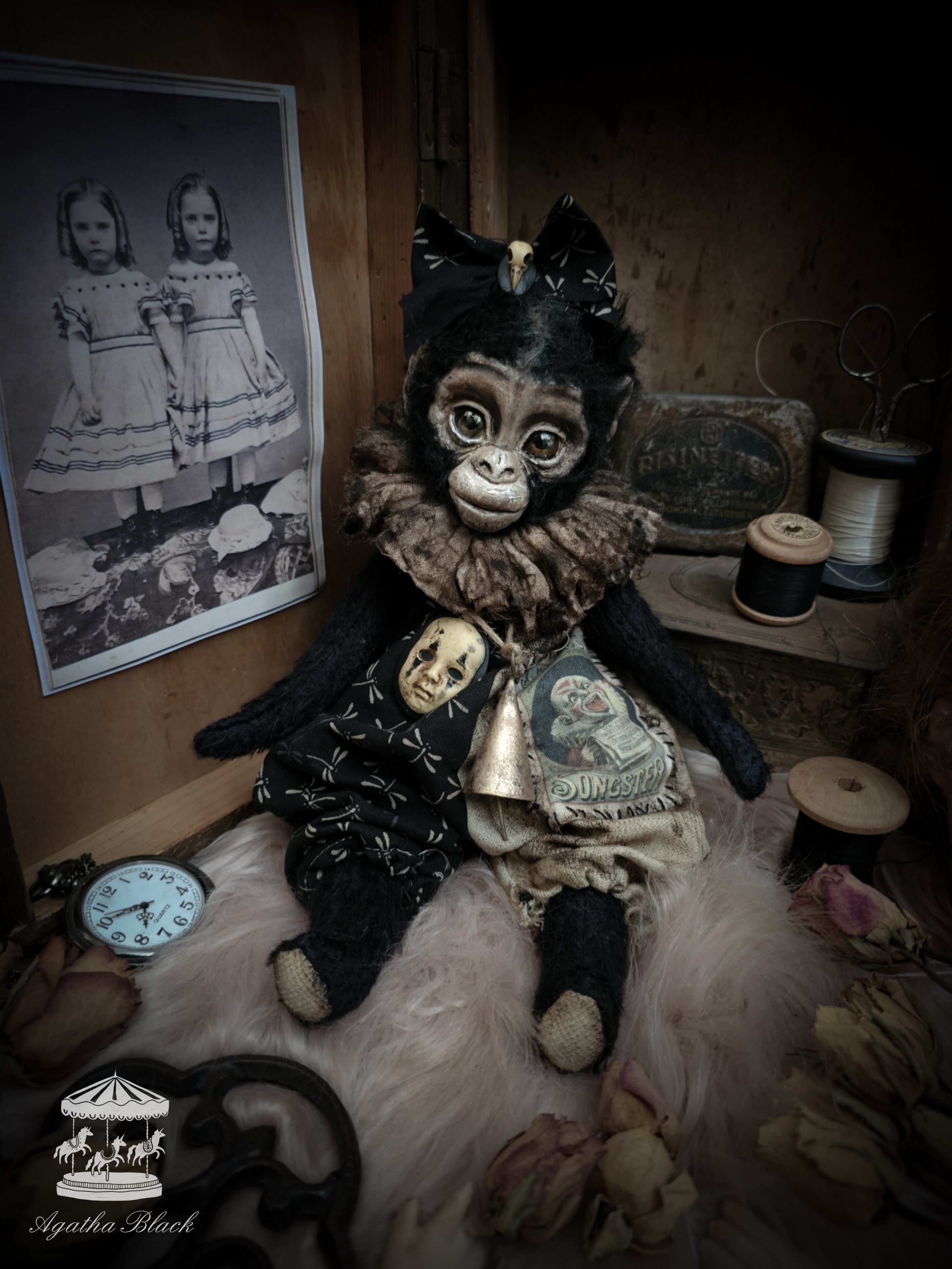 11.8" Old Monkey