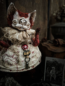 9" Crimson Bat
