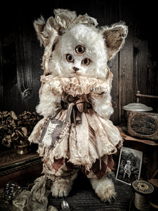 15.7" White Puffy Cat