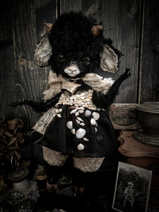 15" Black Lamb