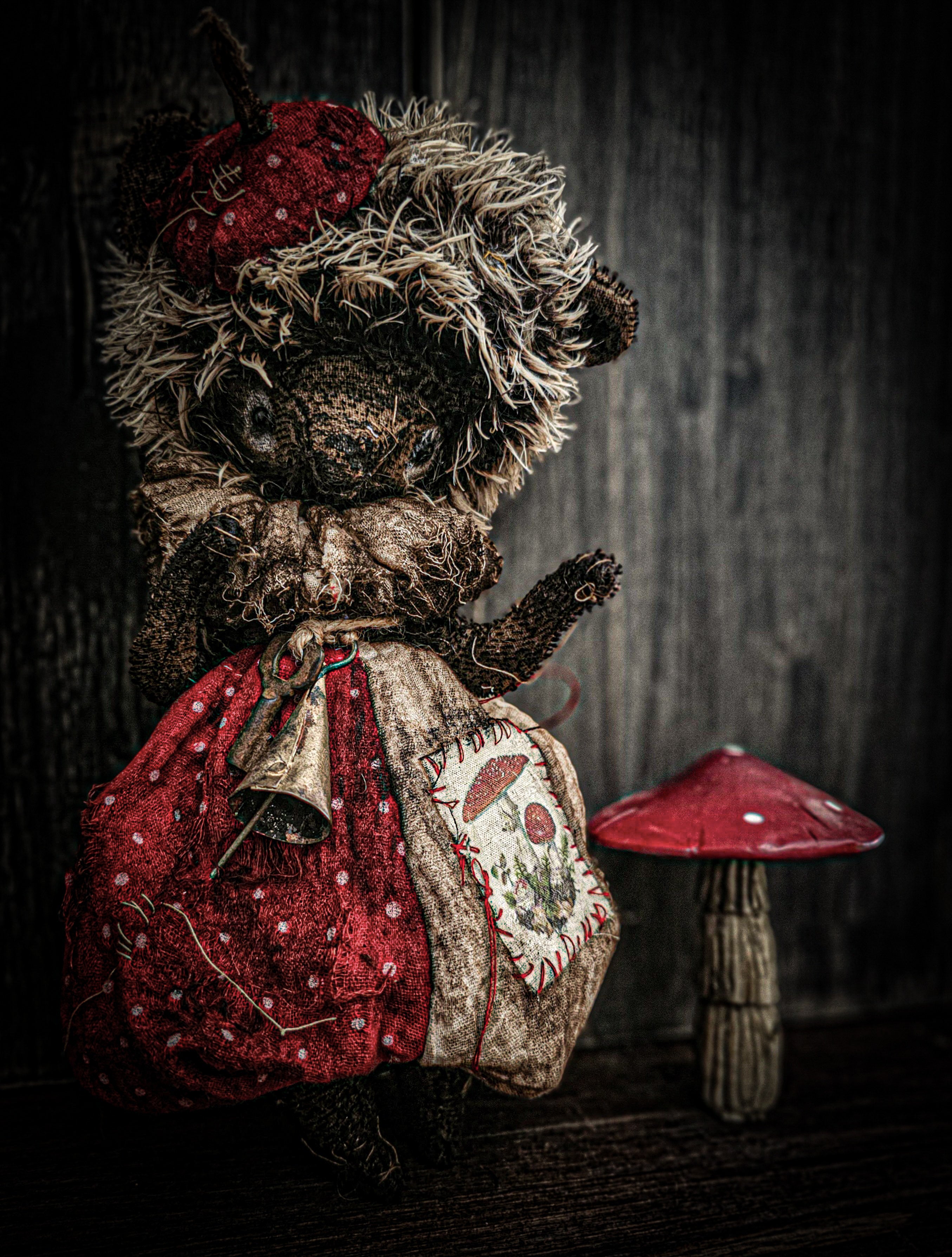 10.6" Fly Agaric Hedgehog