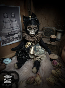 11.8" Old Monkey