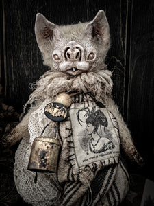 9" Pale Bat