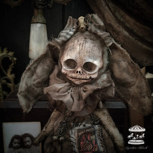 10.2" Skull Rabbit