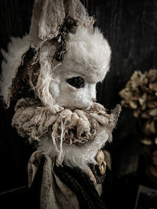 14.6" White Lamb