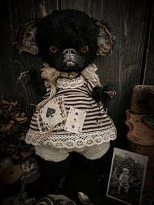 13" Grumpy Griffon