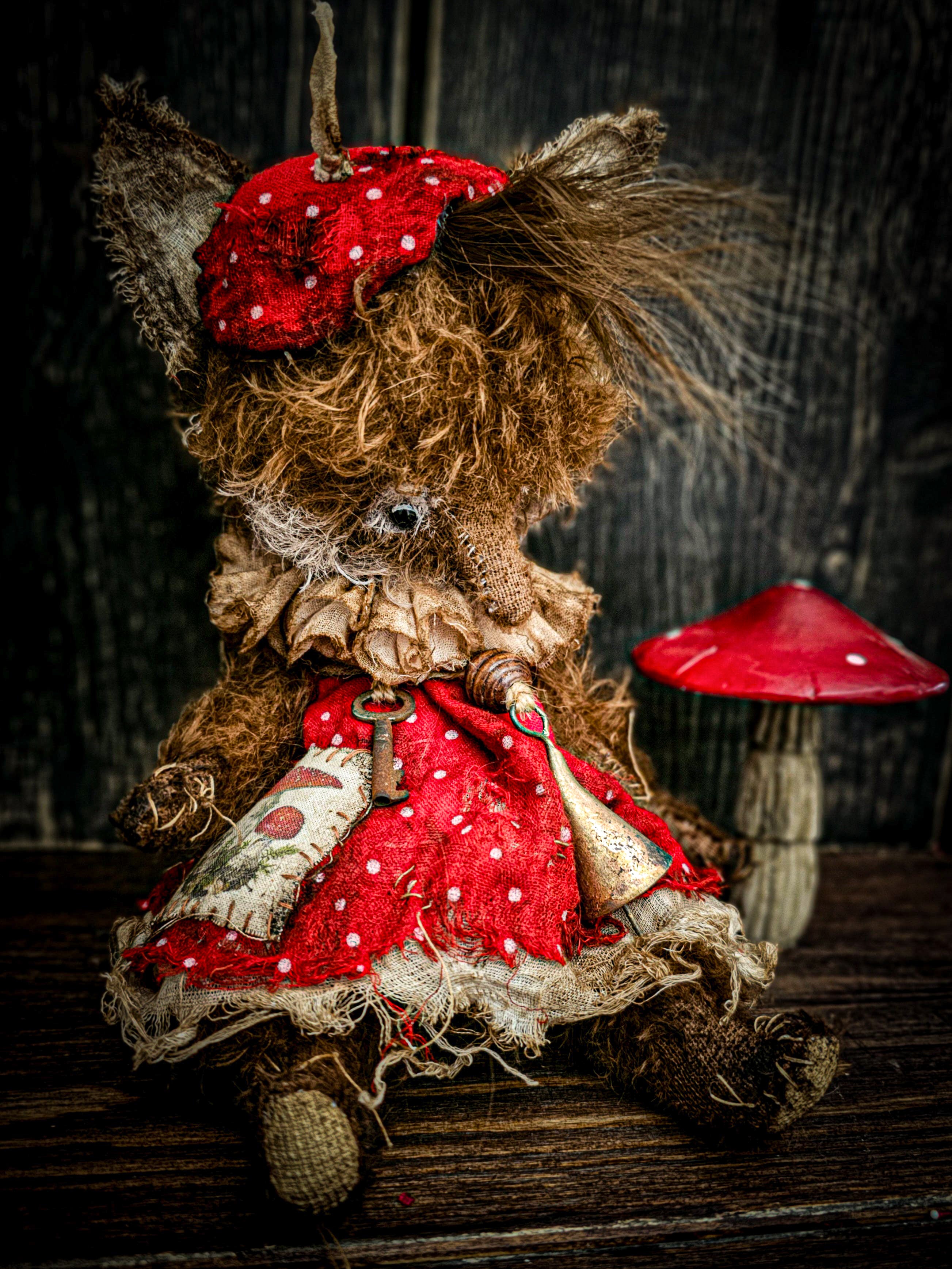 10.6" Fly Agaric Fox