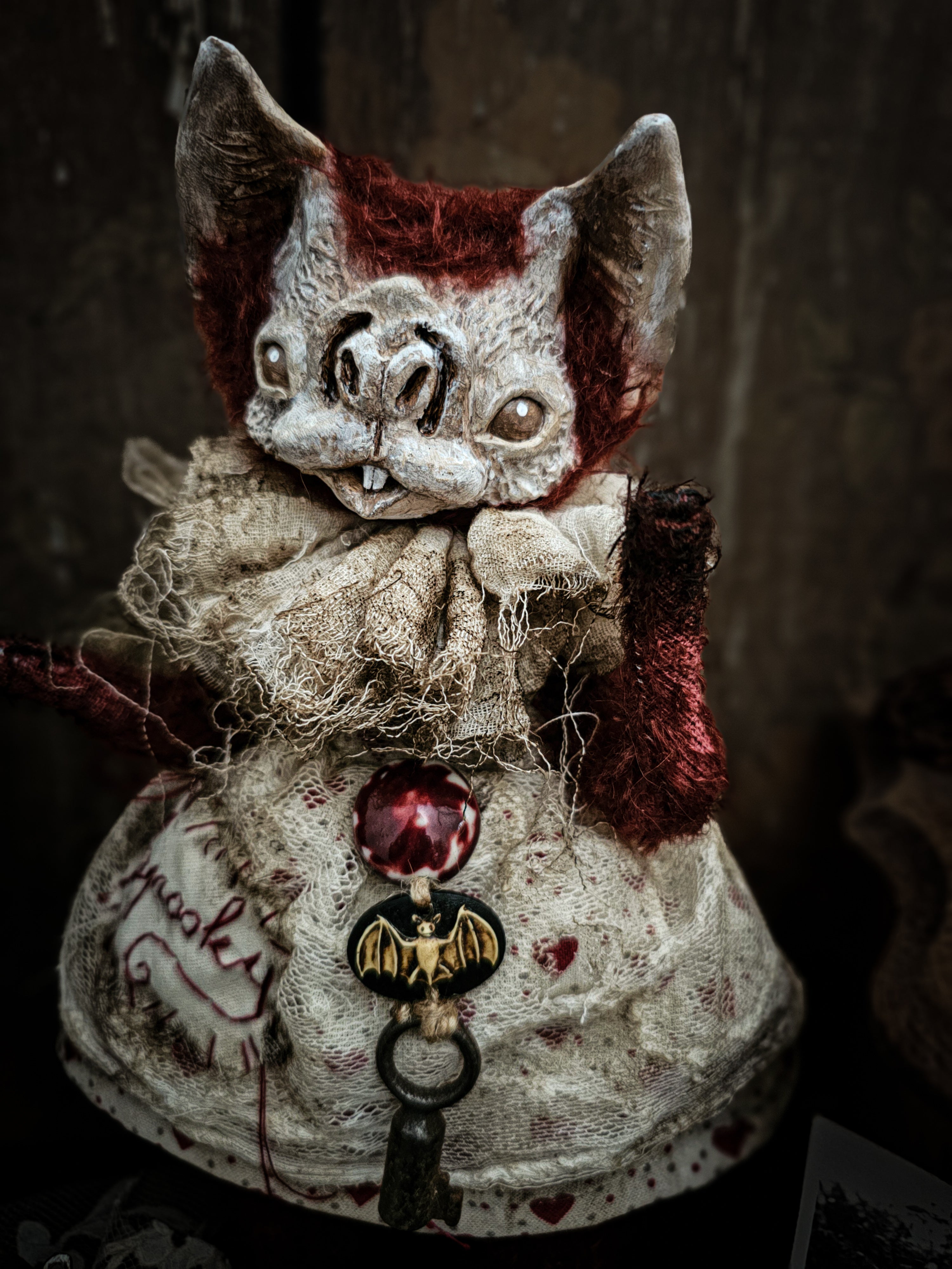 9" Crimson Bat