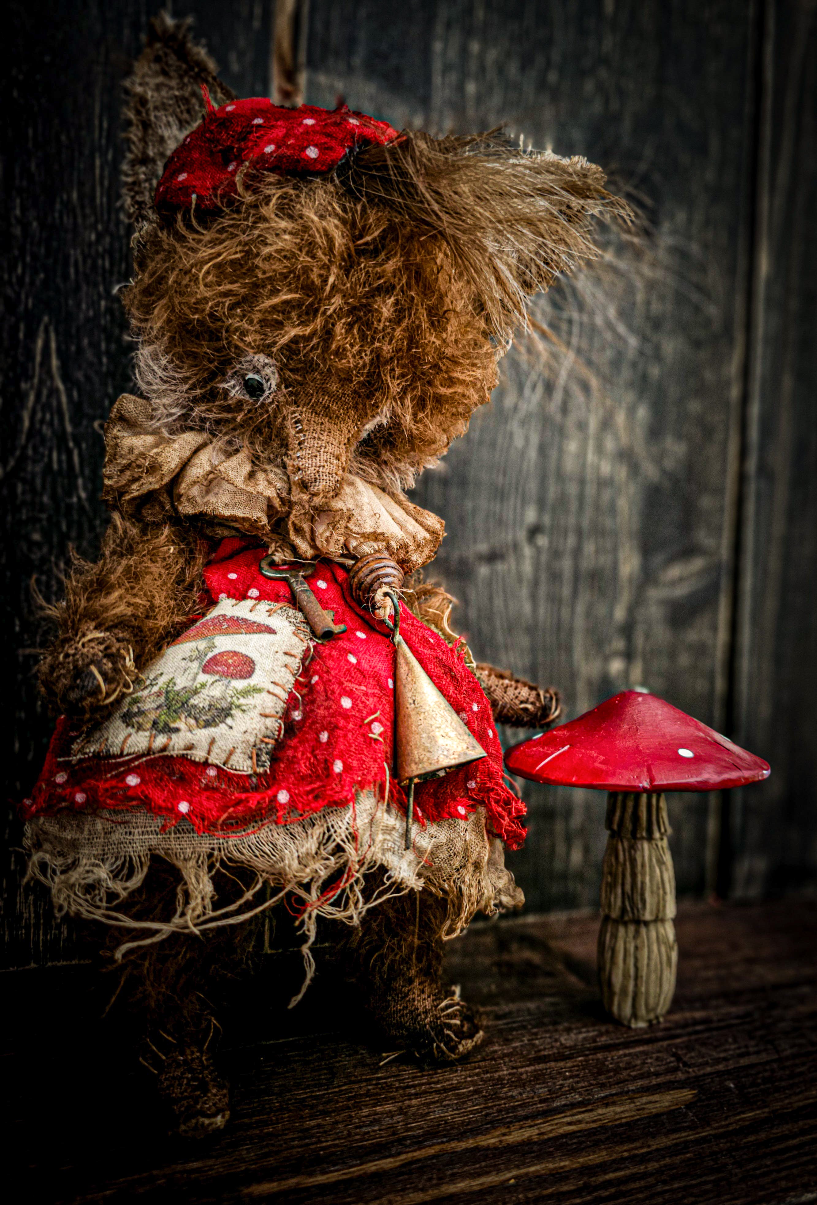 10.6" Fly Agaric Fox