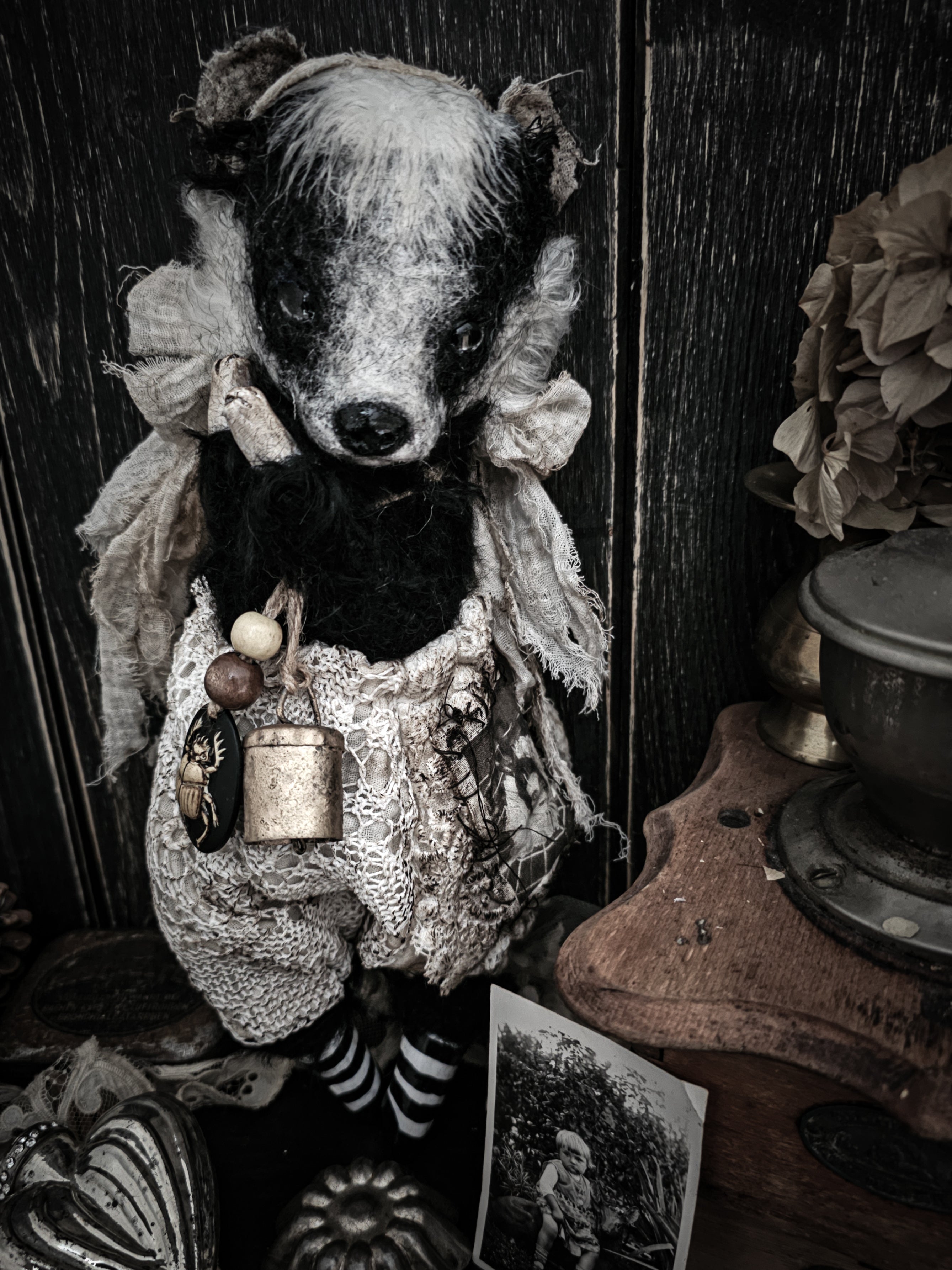 12.2" Badger