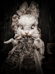 16.5" White Rabbit