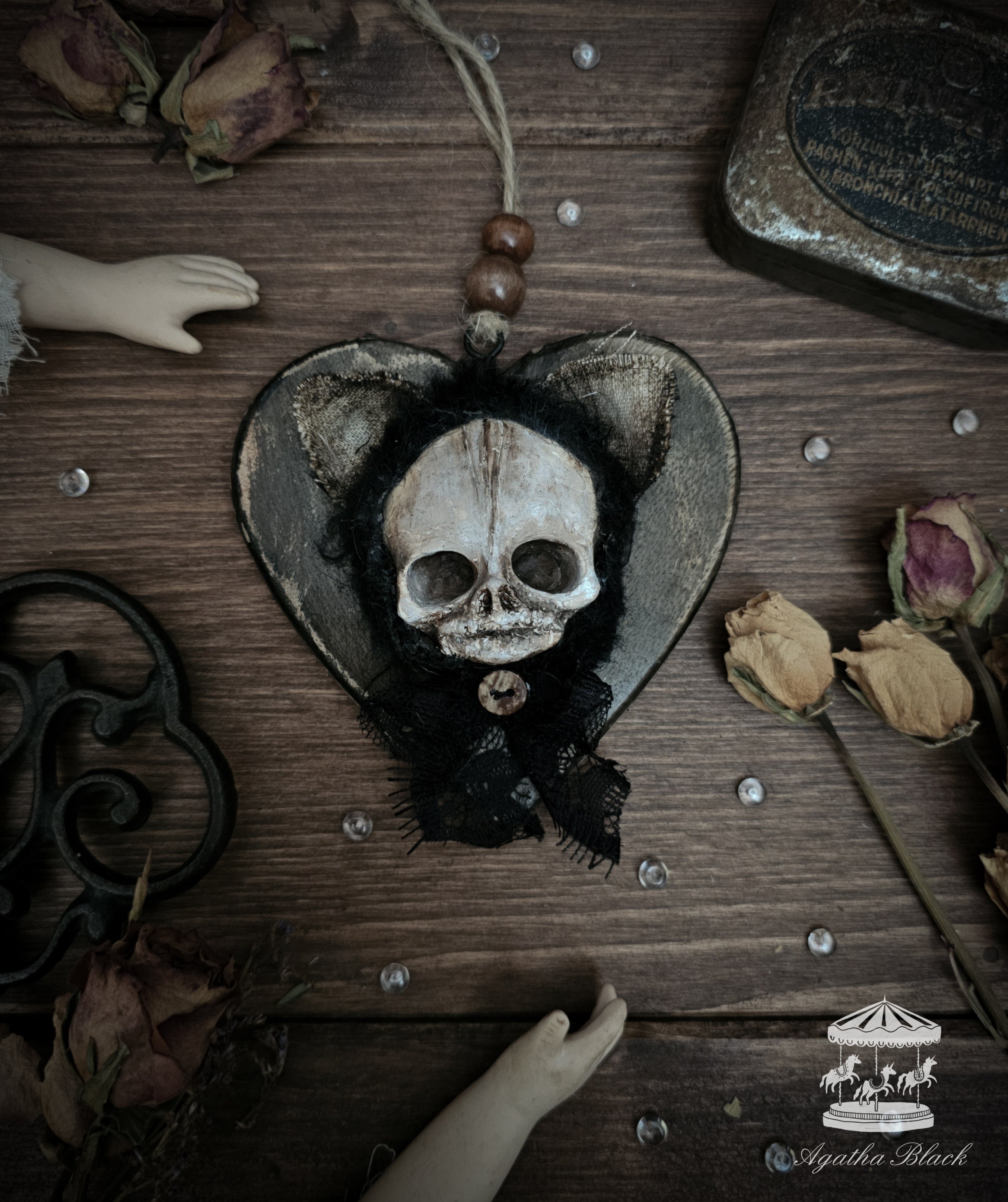 4.3" Skull Pendant