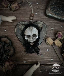 4.3" Skull Pendant