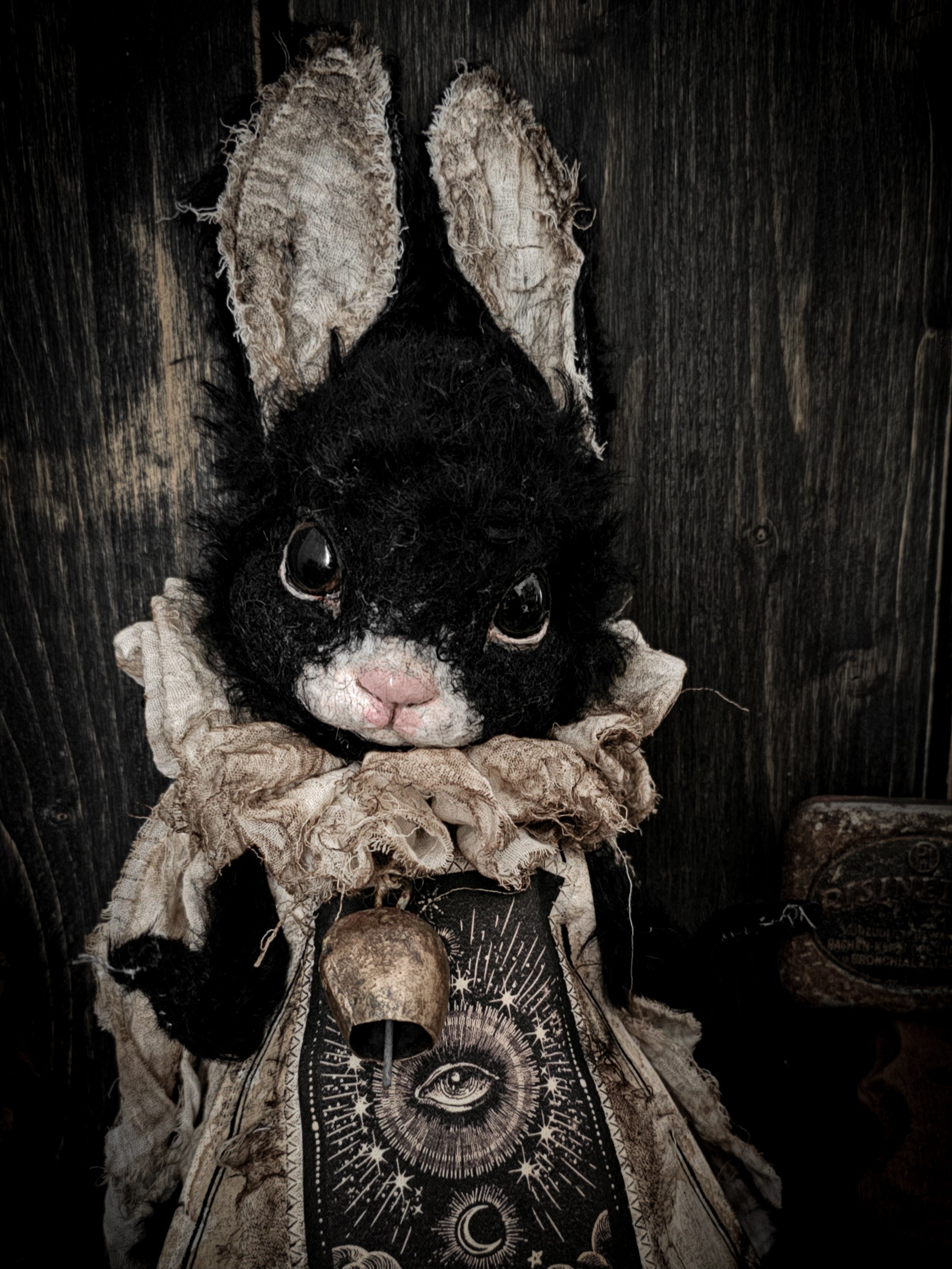 16" Black Rabbit