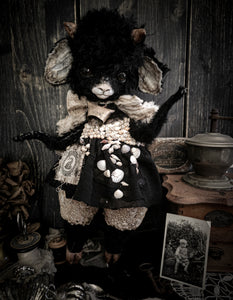 15" Black Lamb