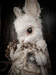 17.3" White Rabbit
