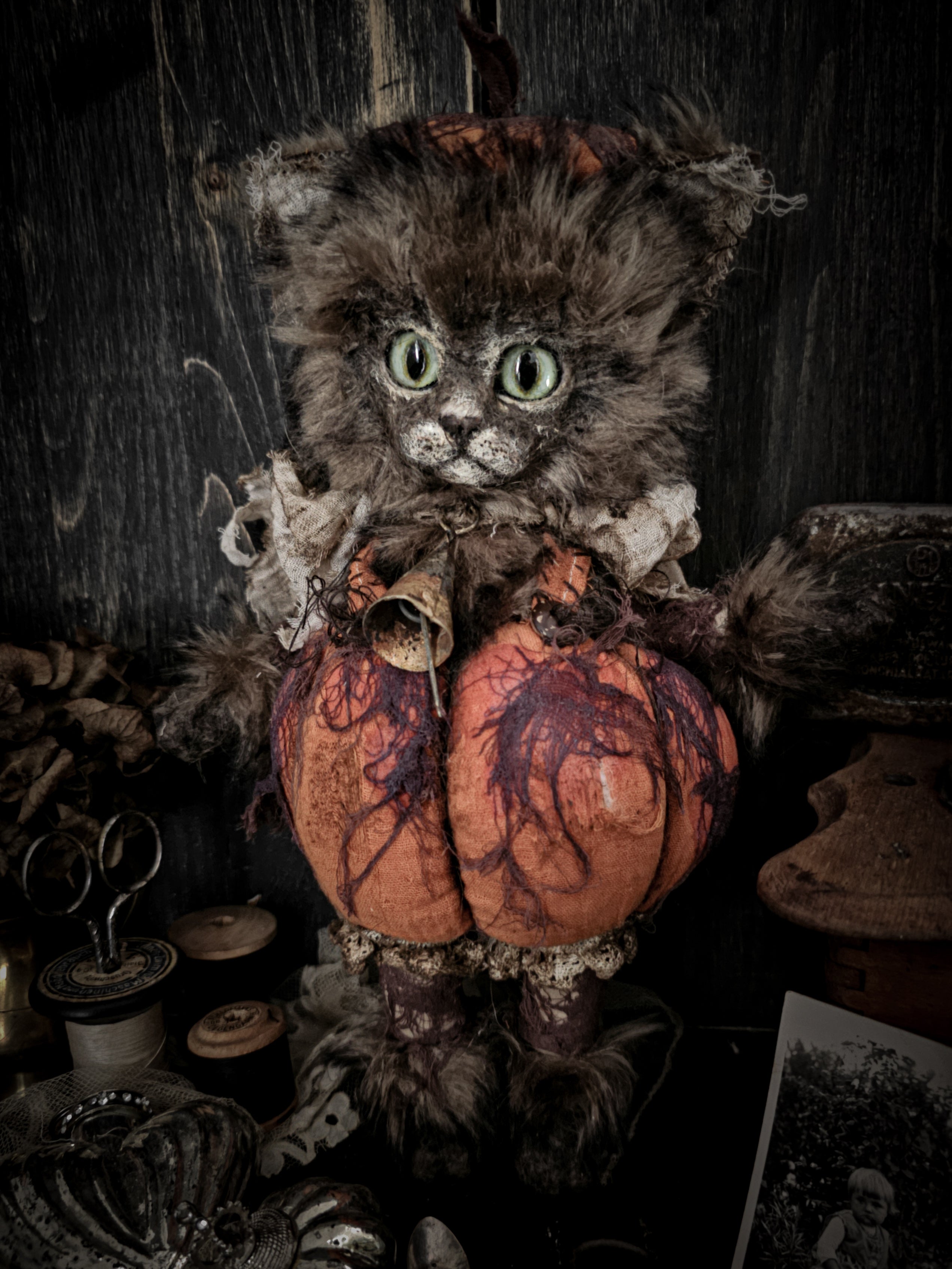 12" Pumpkin Cat