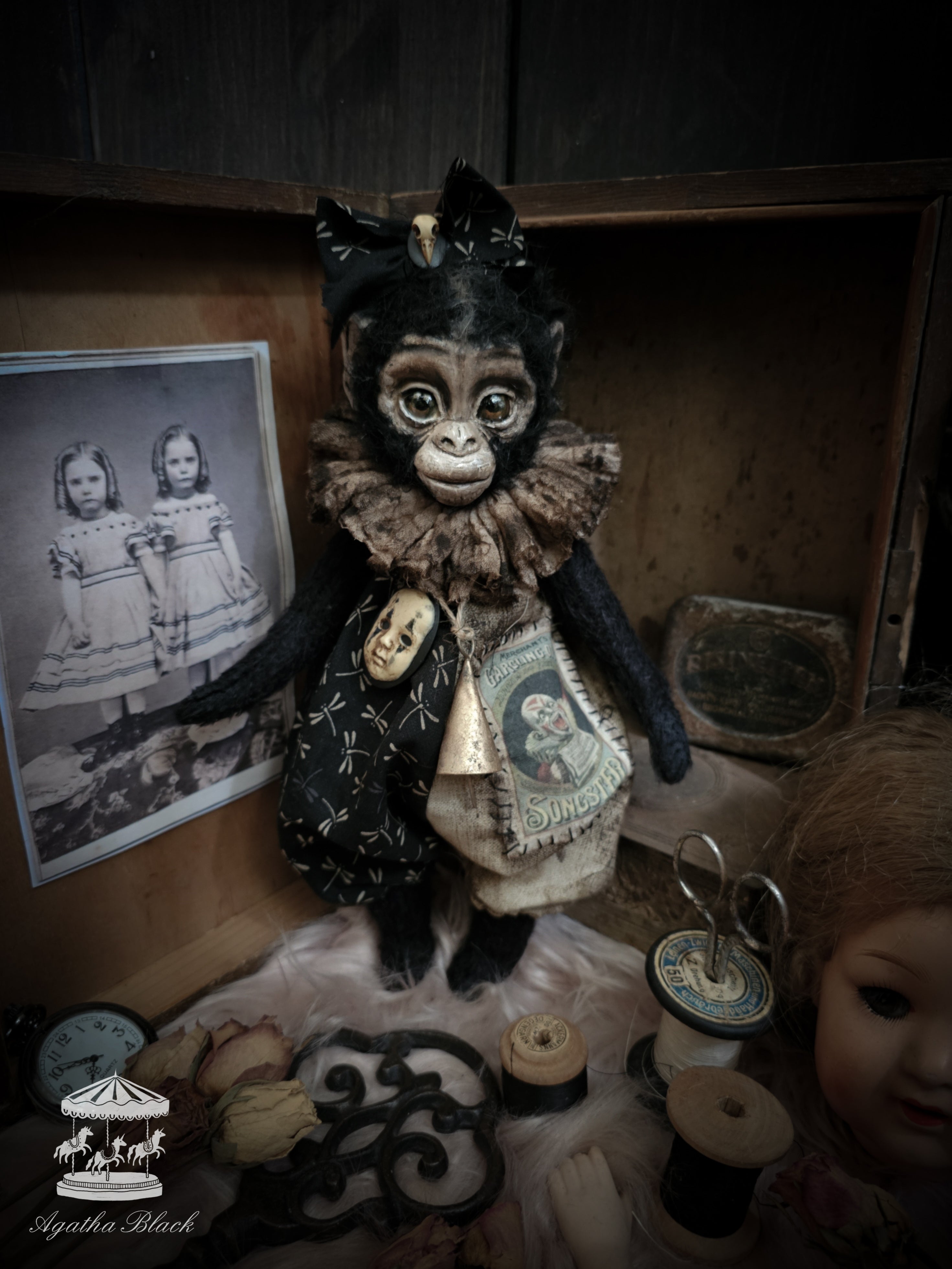 11.8" Old Monkey
