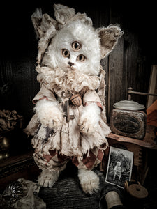 15.7" White Puffy Cat