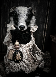 12.2" Badger