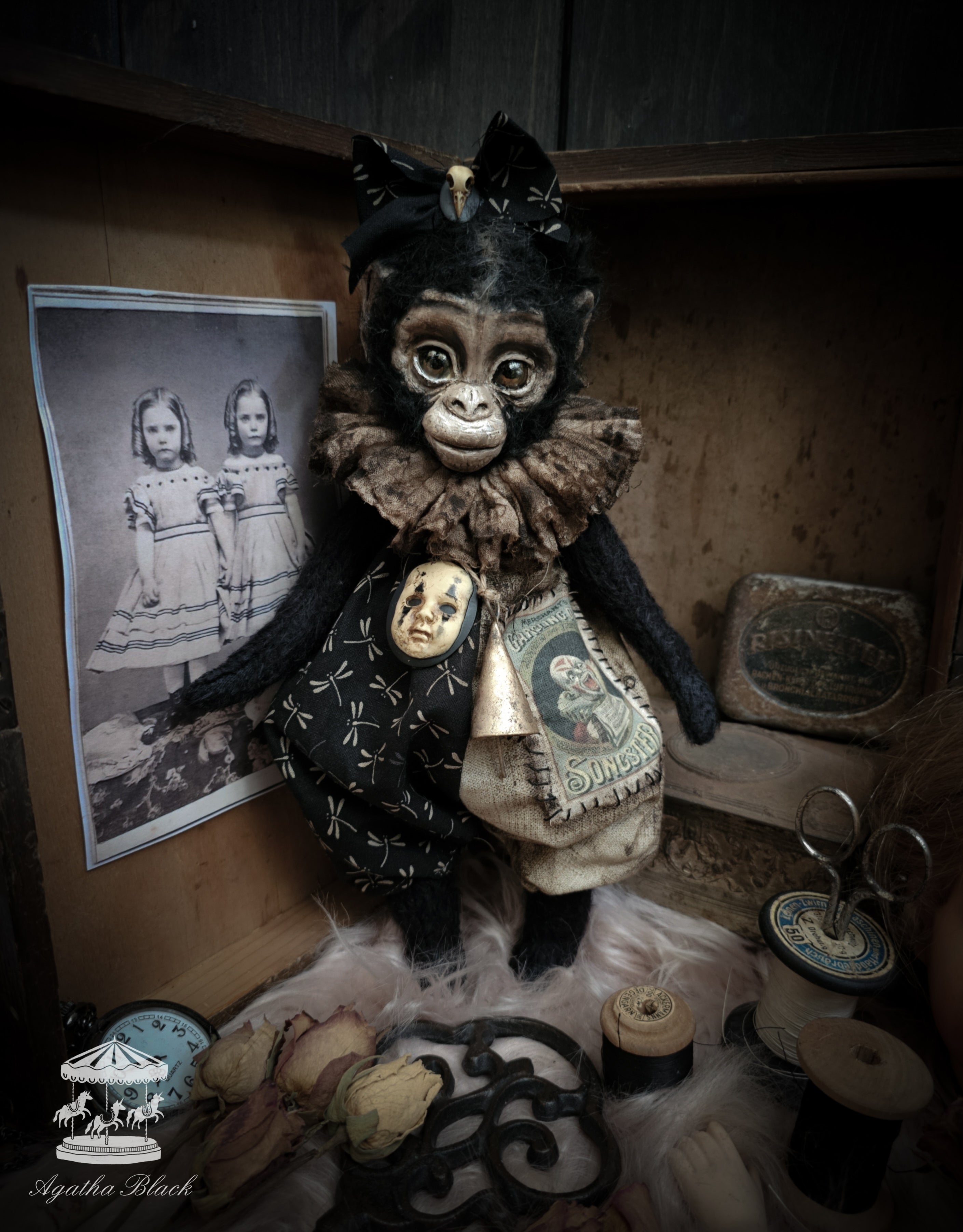 11.8" Old Monkey