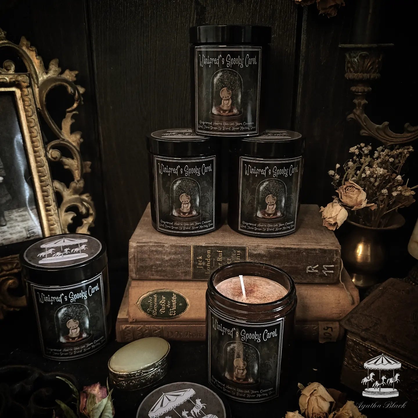 'Winifreds Spooky Carol' scented candle
