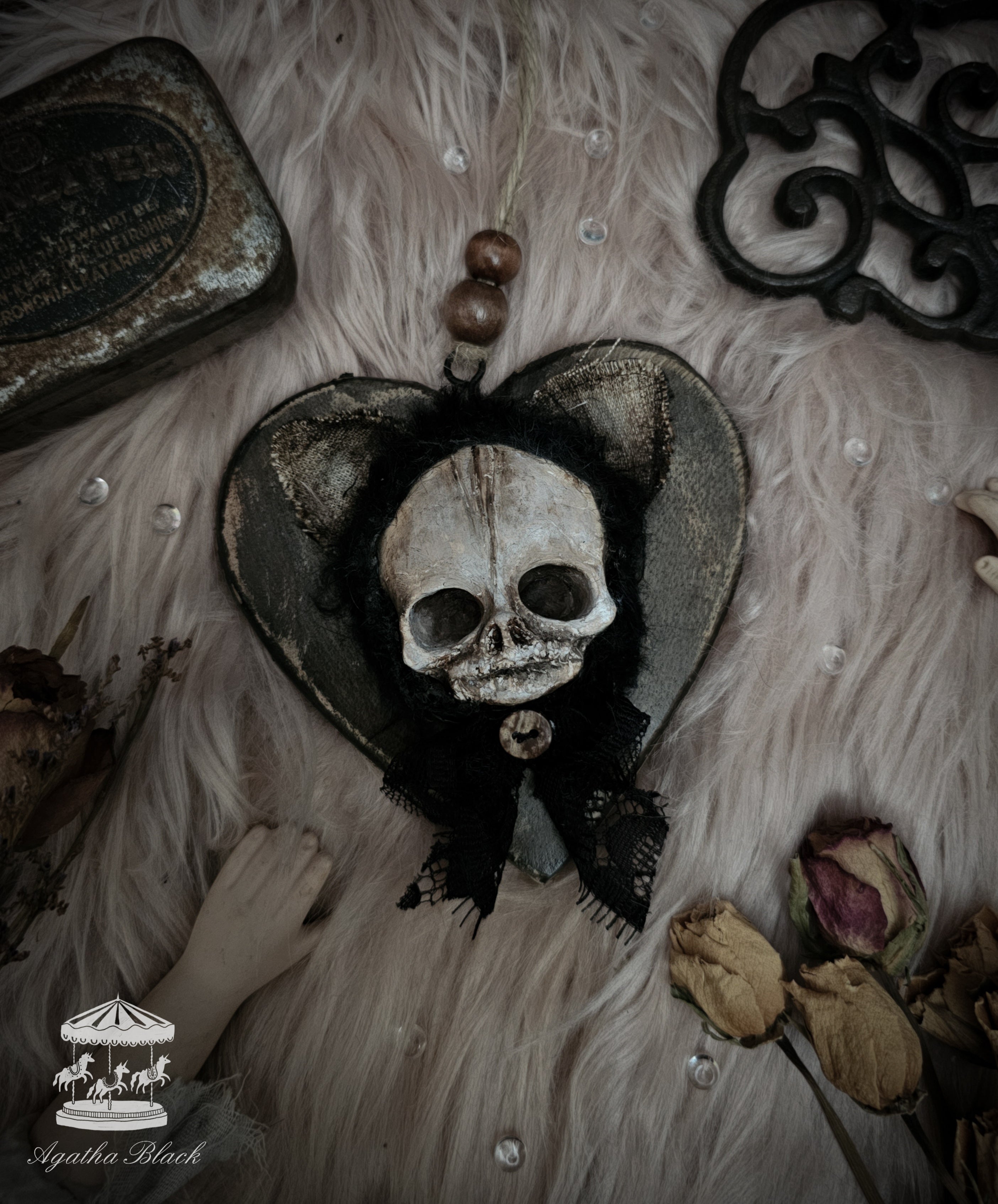 4.3" Skull Pendant
