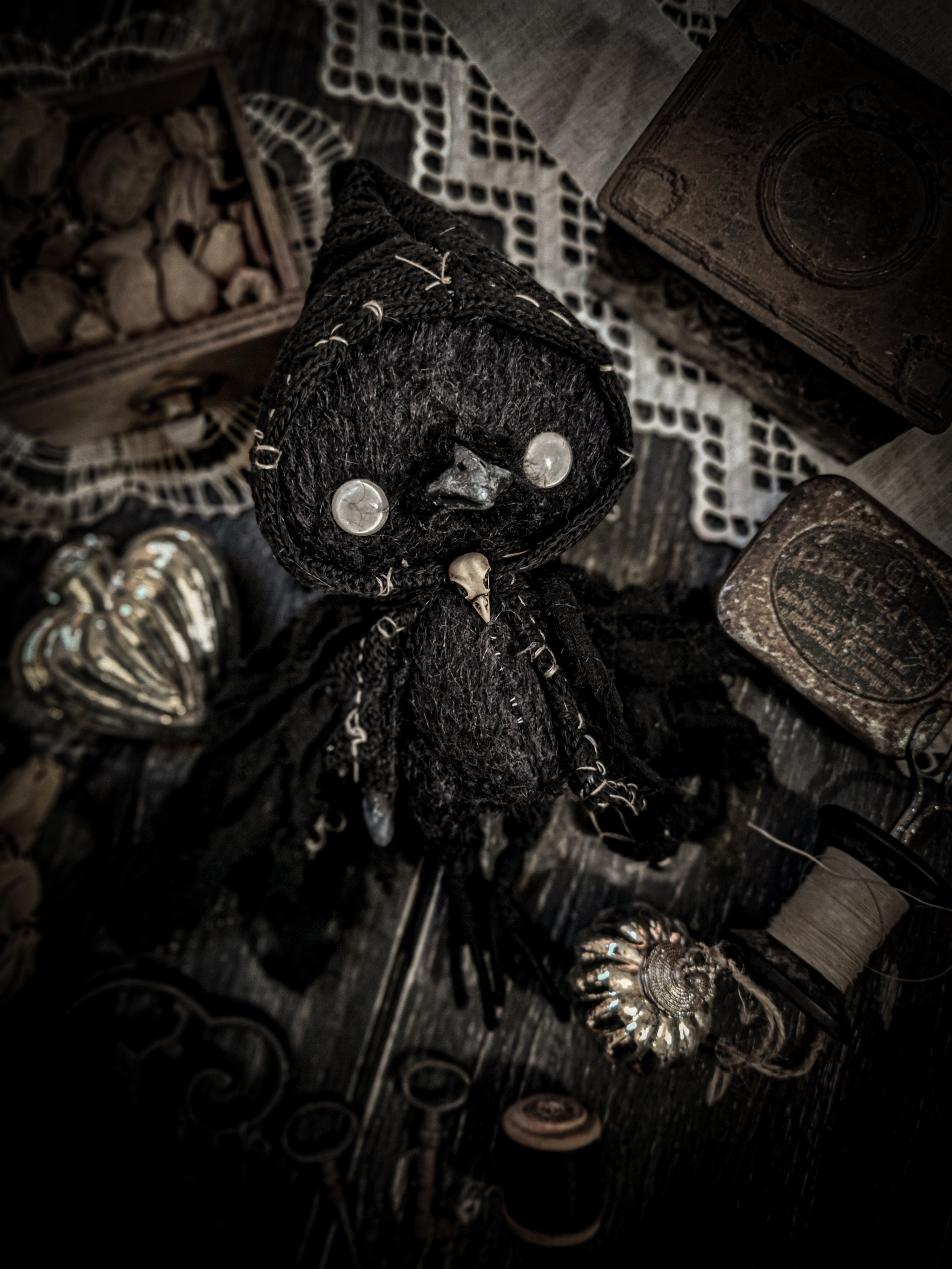 9.8" Magpie