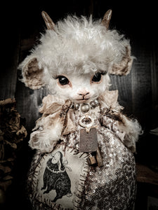 14.5" Puffy Lamb