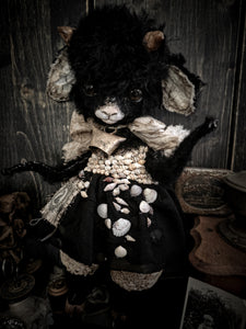 15" Black Lamb