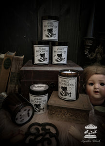 'Wobbly Broomstick' scented candle