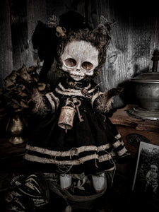 11.8" Skull Cat