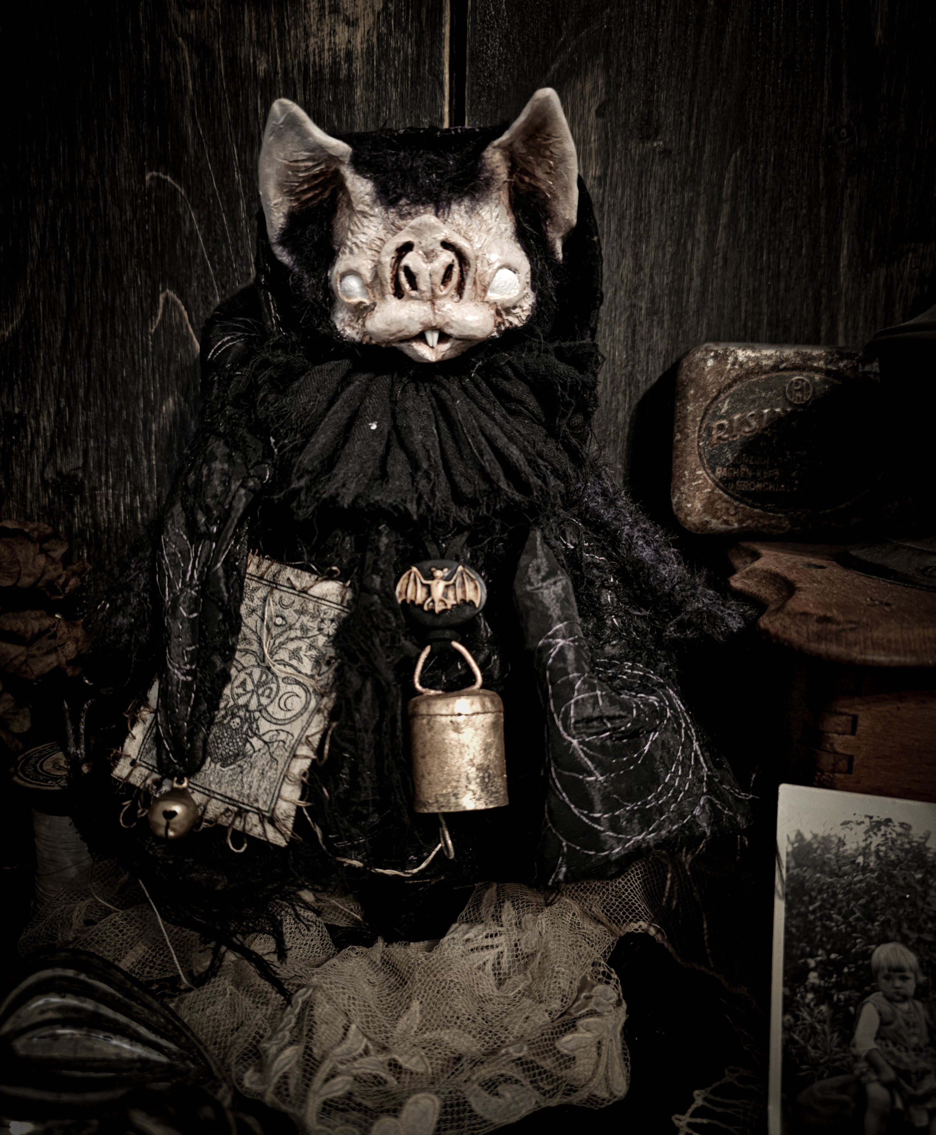 9" black bat