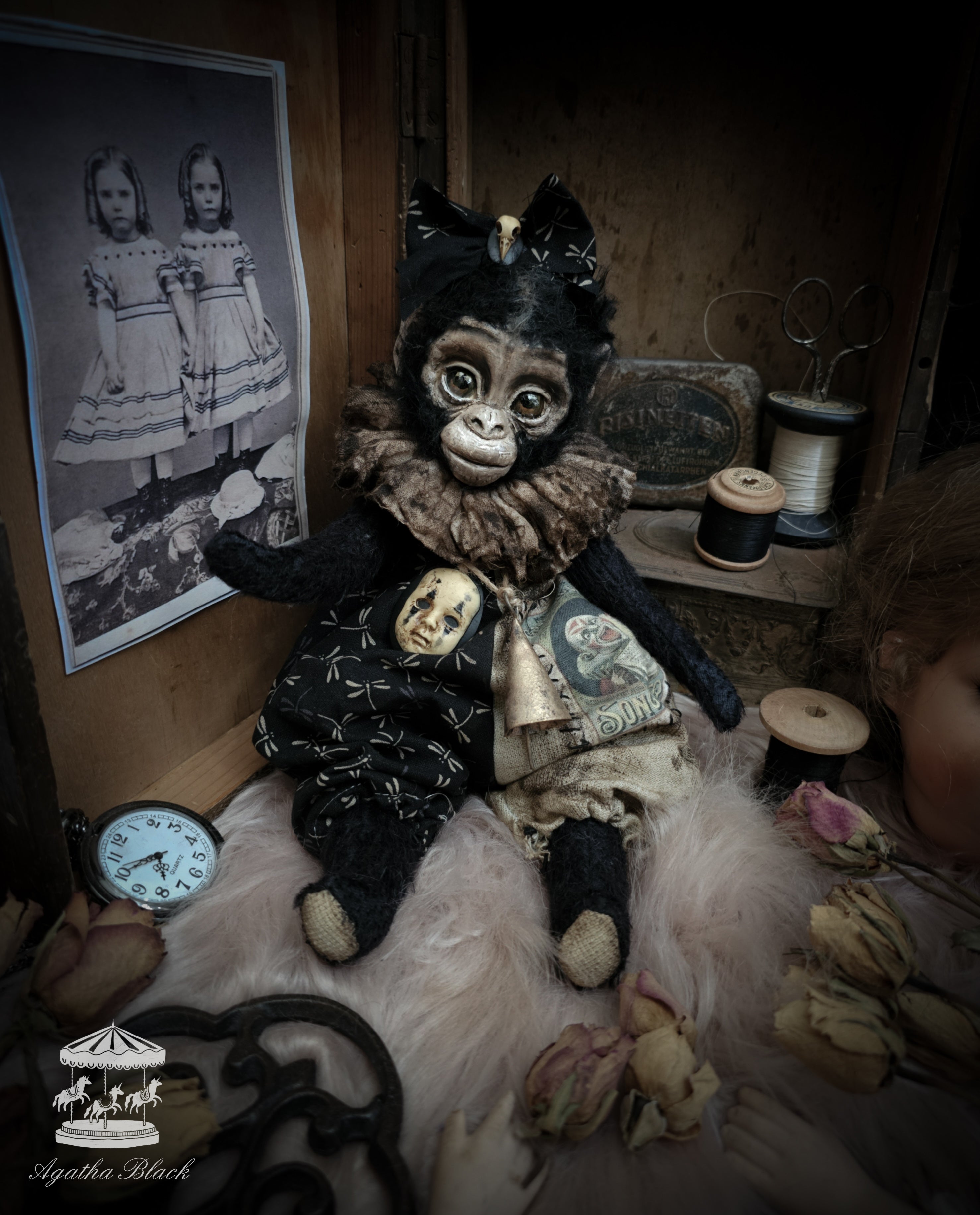 11.8" Old Monkey