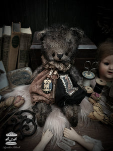 12" Old Teddybear