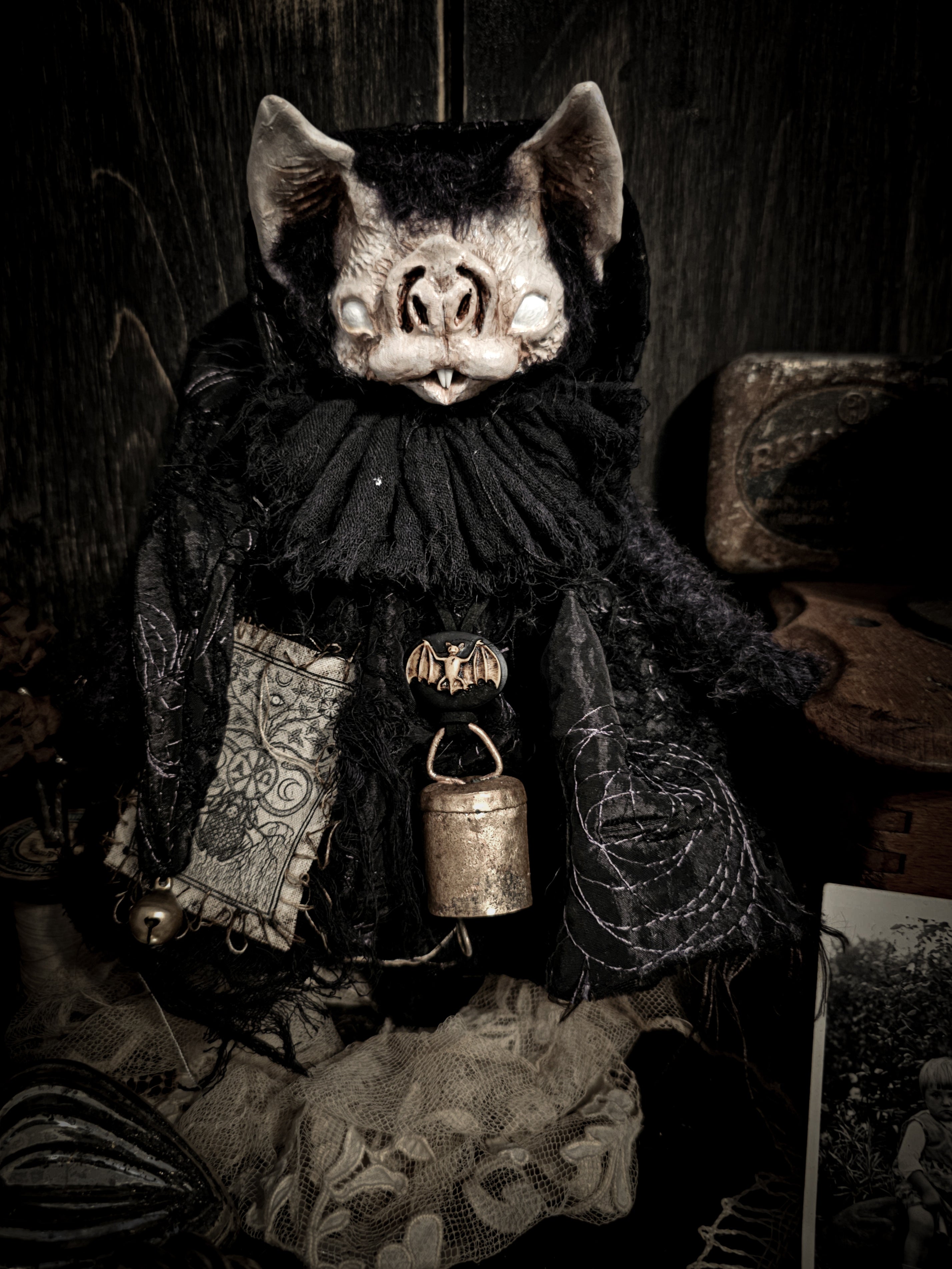9" black bat