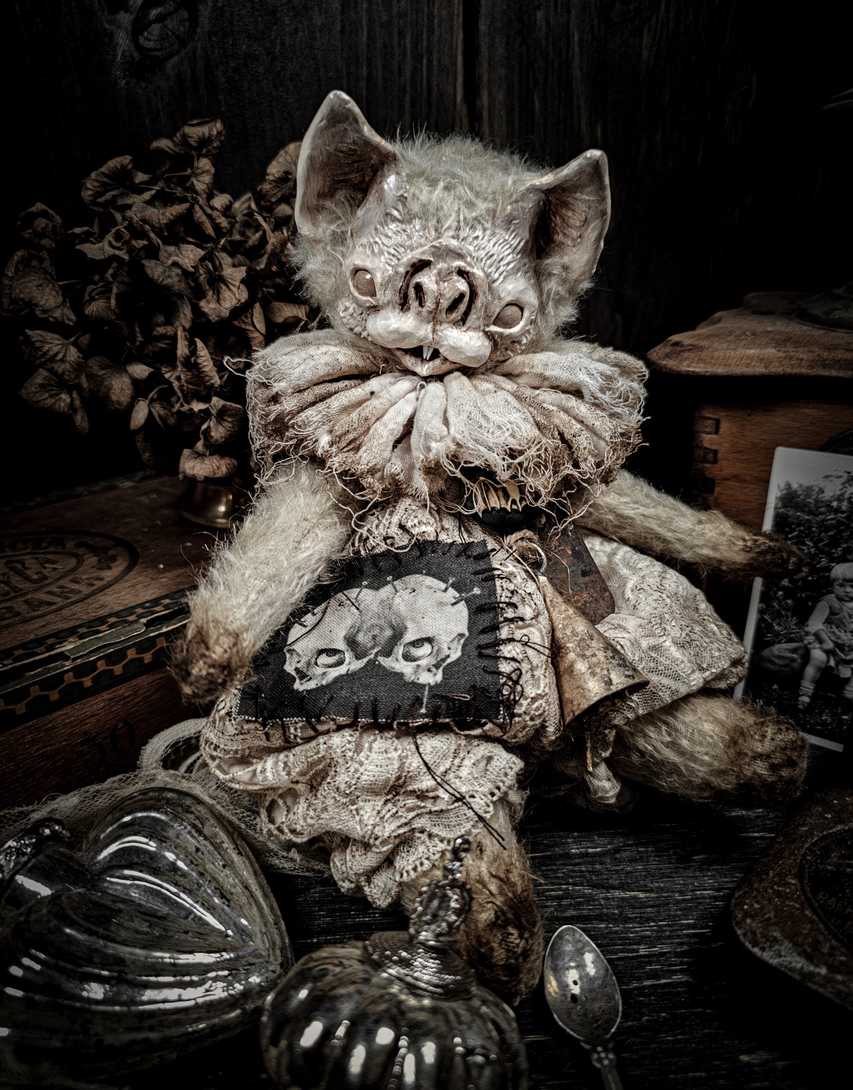 9" Pale Bat