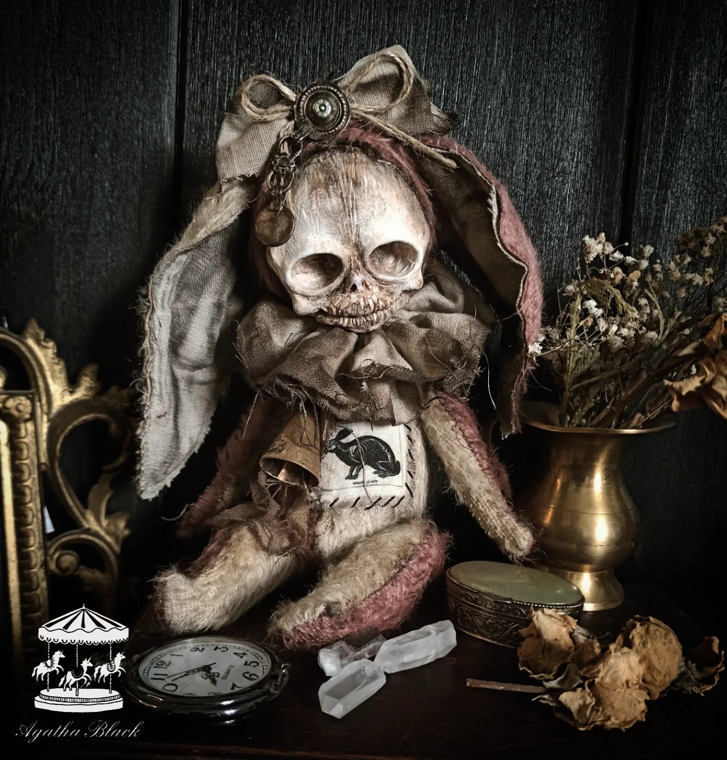 10.2" Skull Rabbit