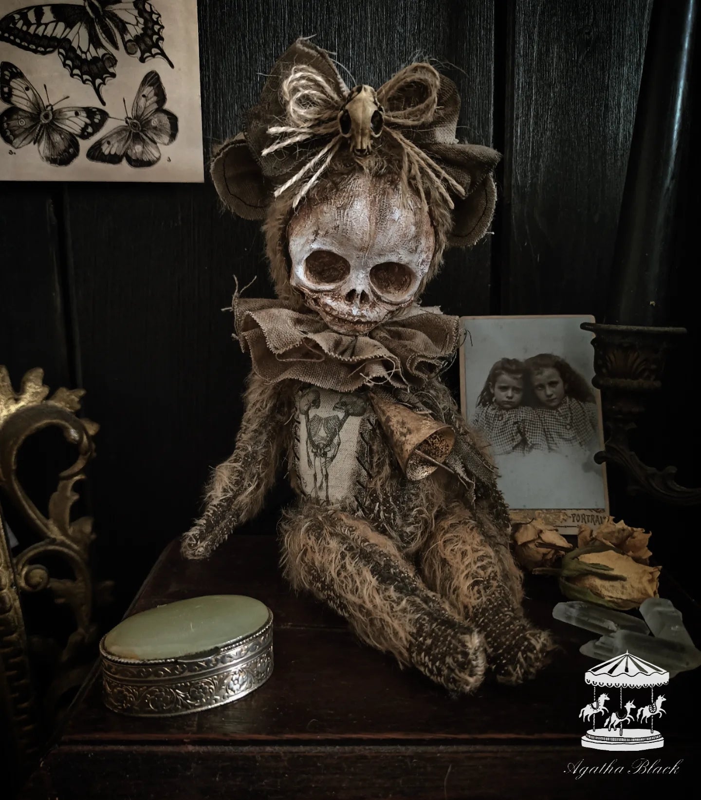 10.2" Skull Teddybear