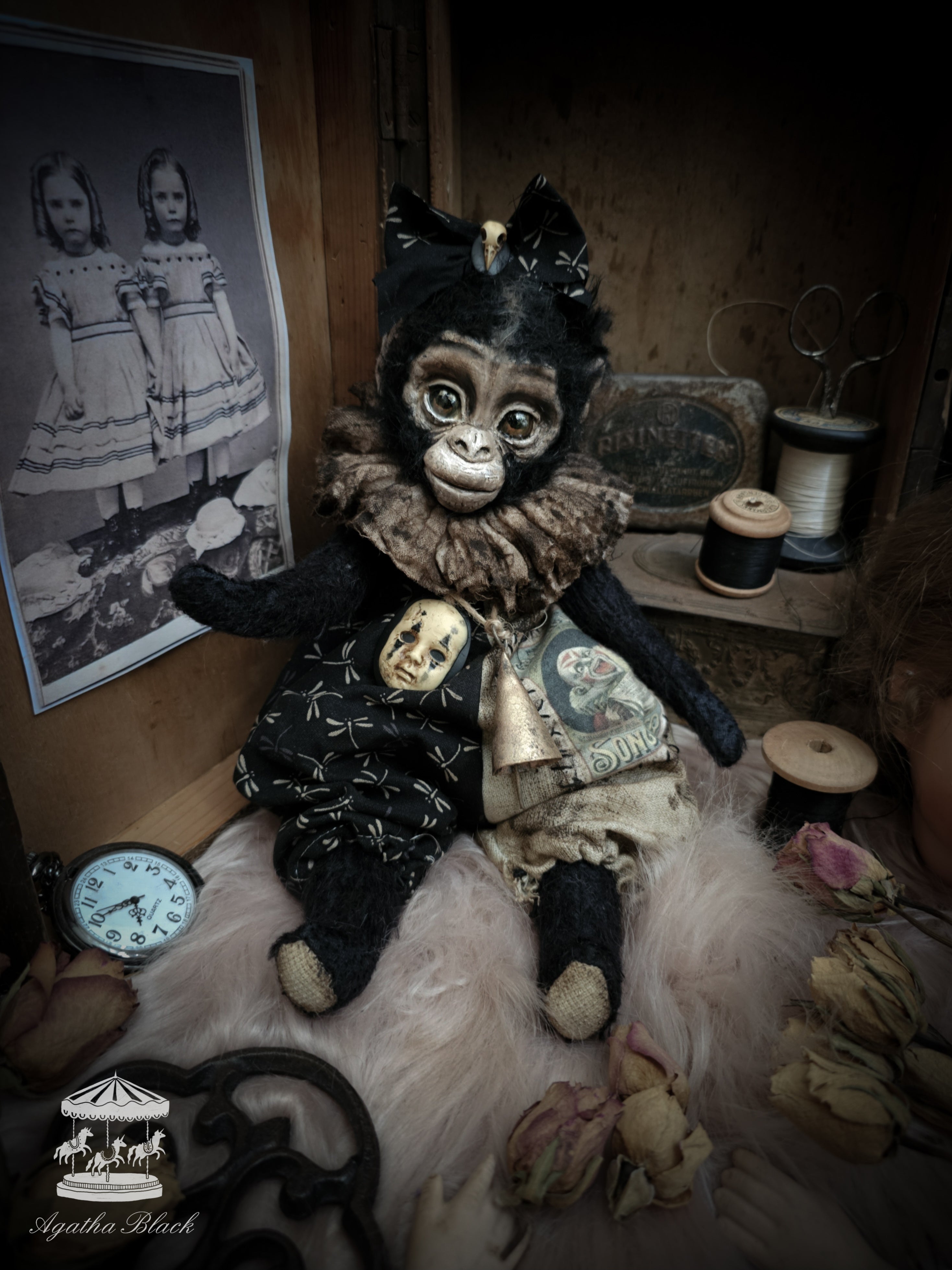 11.8" Old Monkey