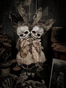 11" Jinxy Twins
