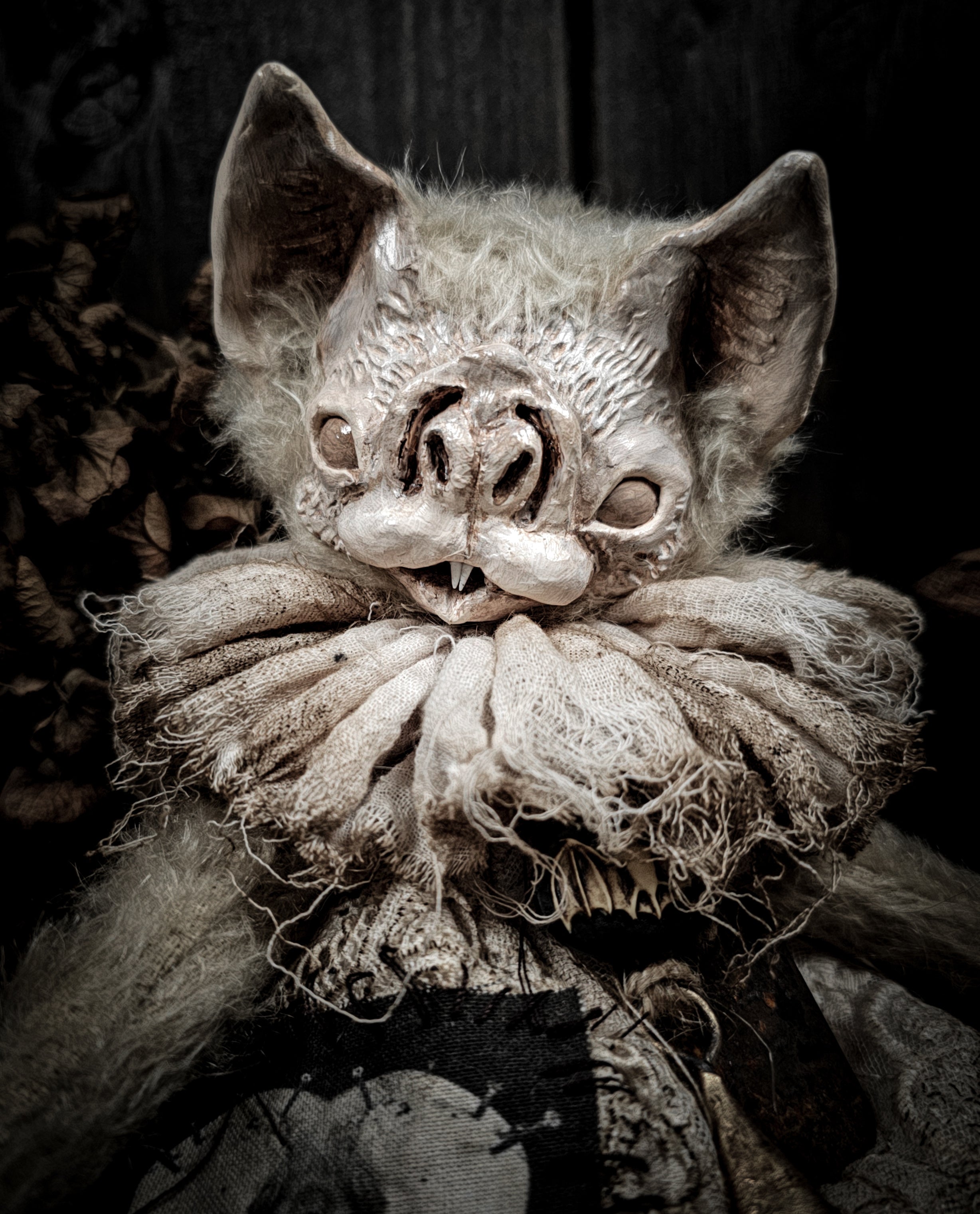 9" Pale Bat