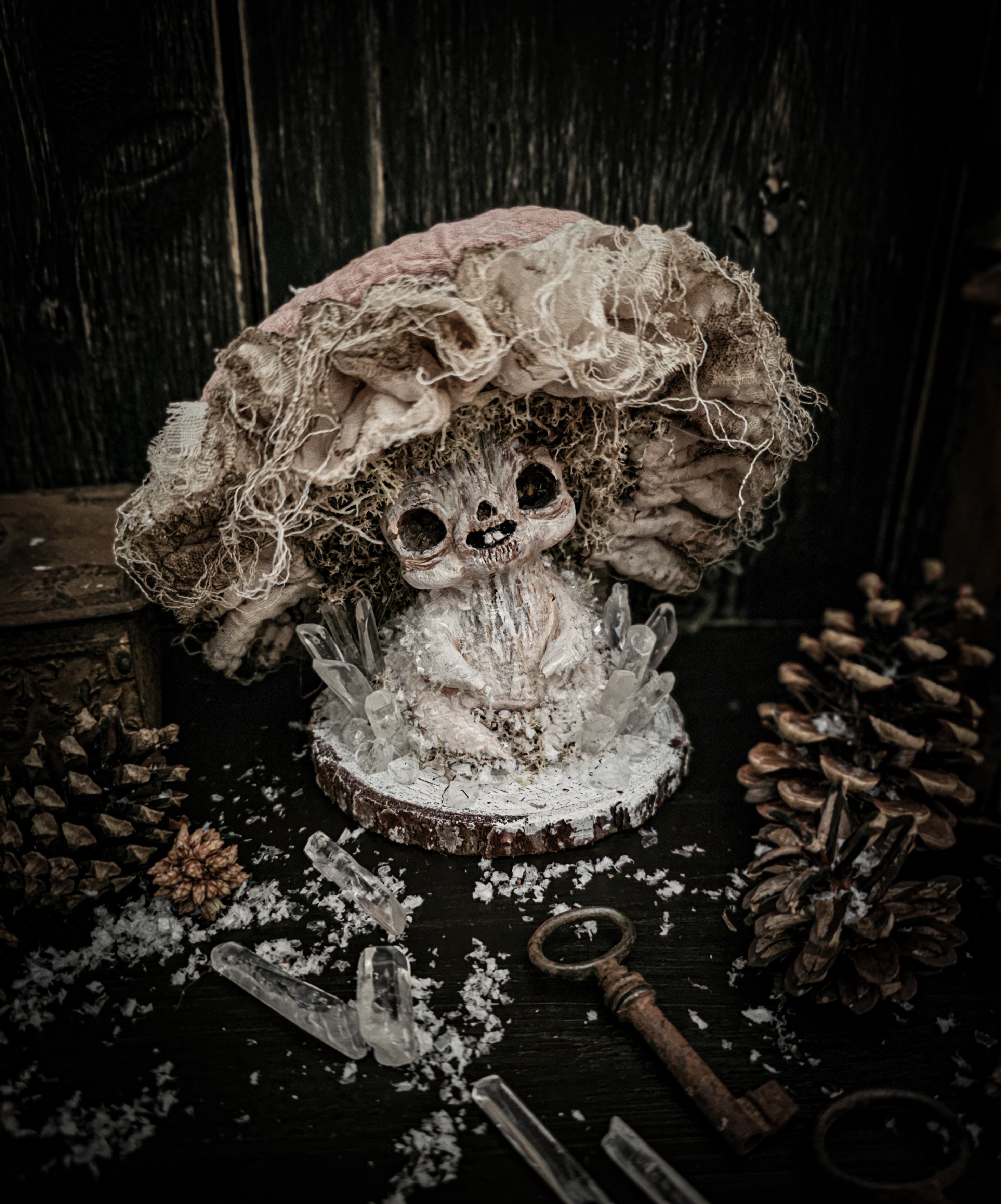 4.7" Frosty Mushroom