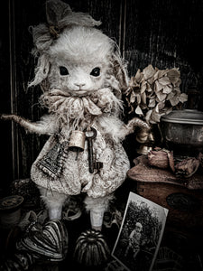 13.7" White Puffy Lamb