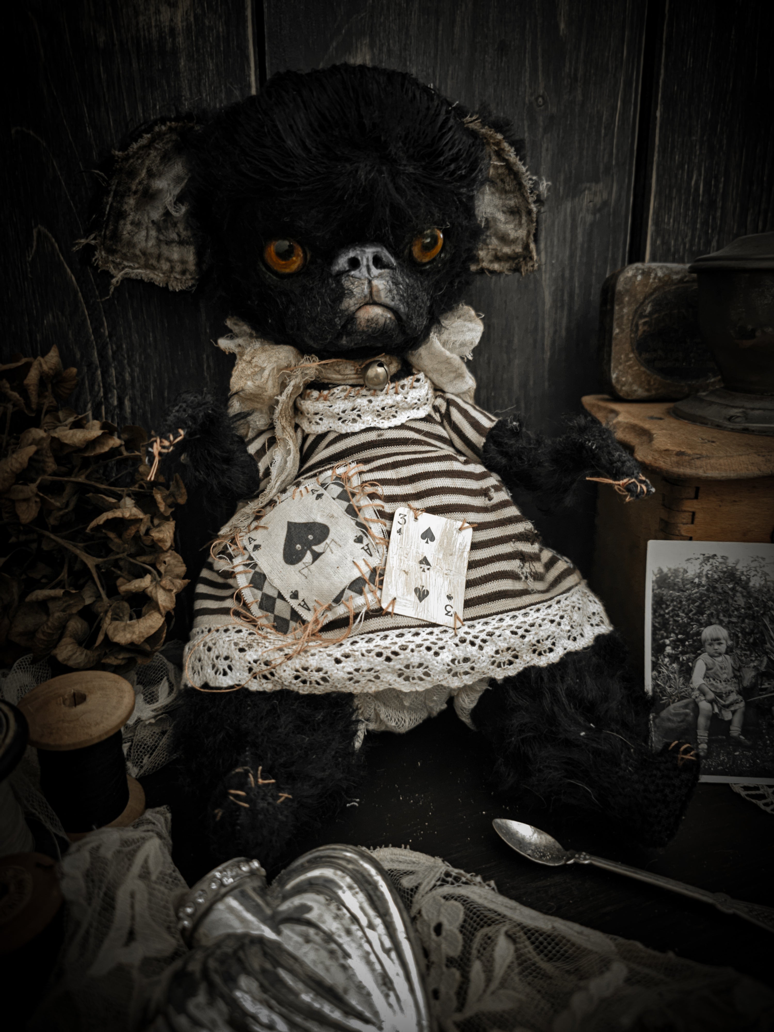 13" Grumpy Griffon
