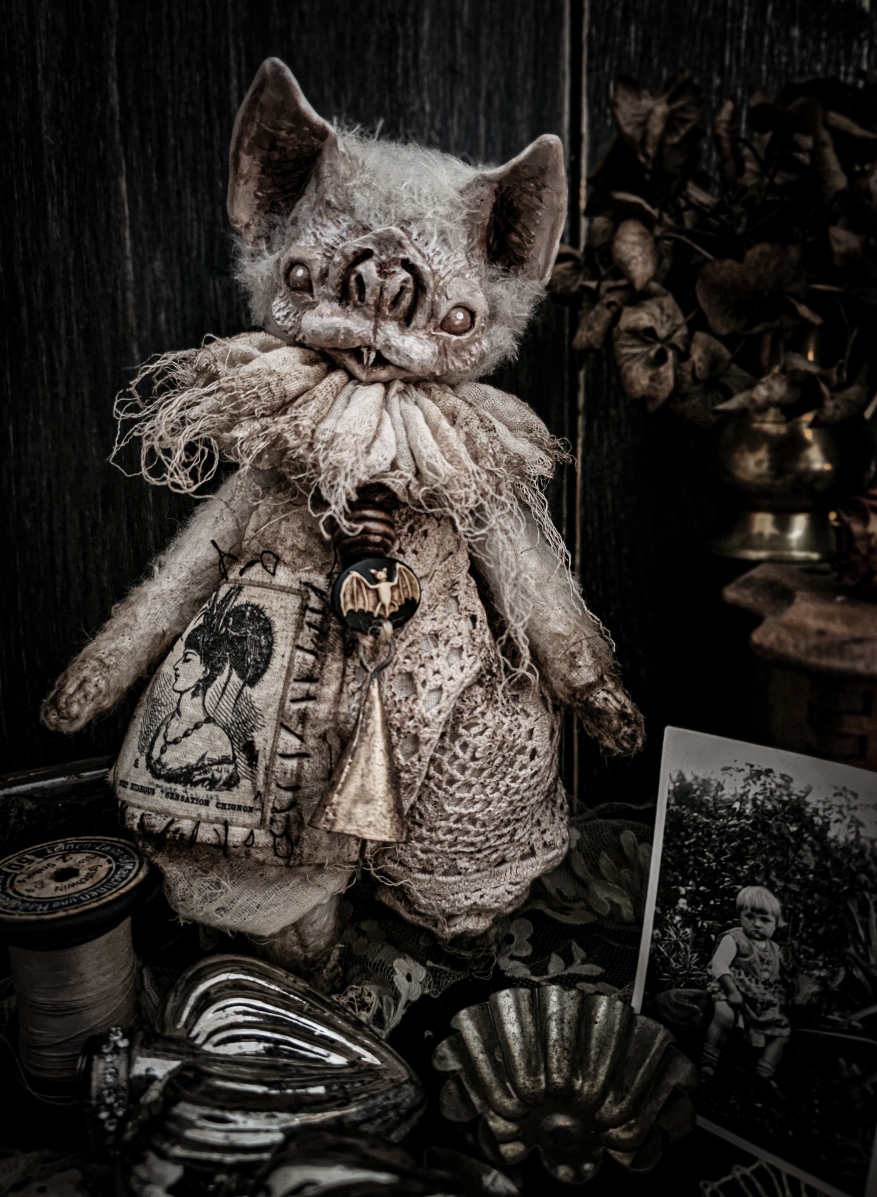 9" Pale Bat